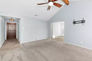 1006 Cresswell Dr, Pflugerville, TX 78660 - Photo 10