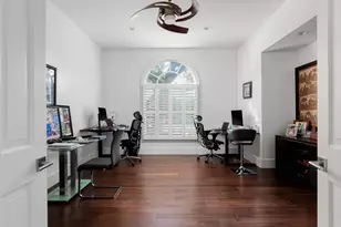 21 Cousteau Ln, Austin, TX 78746 - Photo 16