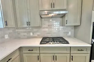 404 Young St, Buda, TX 78610 - Photo 10