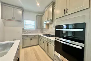 404 Young St, Buda, TX 78610 - Photo 8