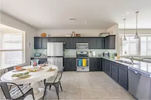 106 Alford St, San Marcos, TX 78666 - Photo 6