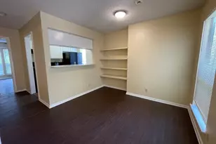 2110 Rio Grande St, Austin, TX 78705 - Photo 6