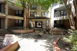 2110 Rio Grande St, Austin, TX 78705 - Photo 2