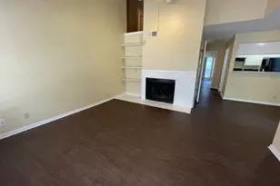 2110 Rio Grande St, Austin, TX 78705 - Photo 4