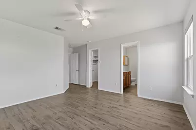 5800 Maciver Drive SW, Austin, TX 78754 - Photo 16