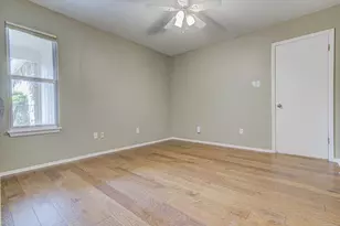 12430 Wycliff Ln, Austin, TX 78727 - Photo 8