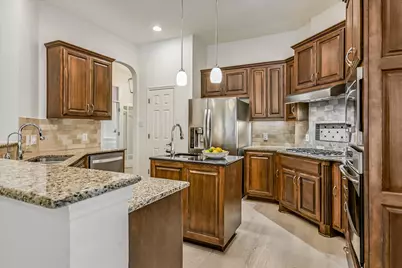 11109 Cap Stone Drive S, Austin, TX 78739 - Photo 10