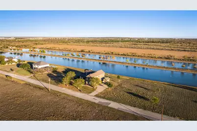 12509 Aquaplex Drive, Buda, TX 78610 - Photo 2
