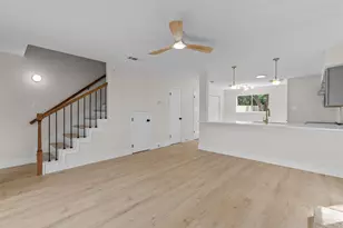 1707 Waterloo Tr, Austin, TX 78704 - Photo 6