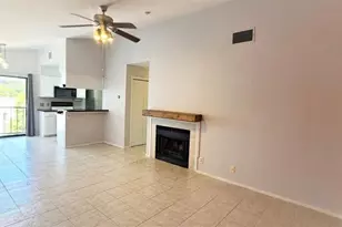 106 E 30th St, Austin, TX 78705 - Photo 2