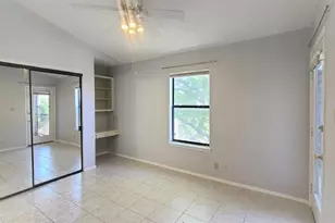 106 E 30th St, Austin, TX 78705 - Photo 14