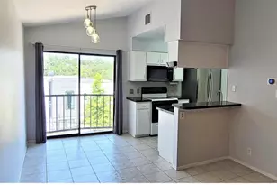 106 E 30th St, Austin, TX 78705 - Photo 4