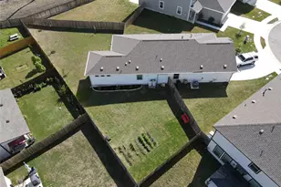 7000 Nijinsky Dr, Buda, TX 78610 - Photo 32