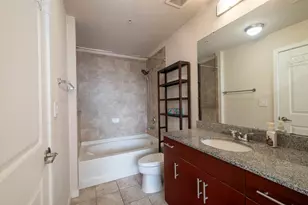 360 Nueces St, Austin, TX 78701 - Photo 16