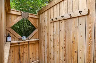 221 Park Ln, Austin, TX 78704 - Photo 22