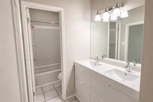 1105 Green Meadow Dr, Round Rock, TX 78664 - Photo 10