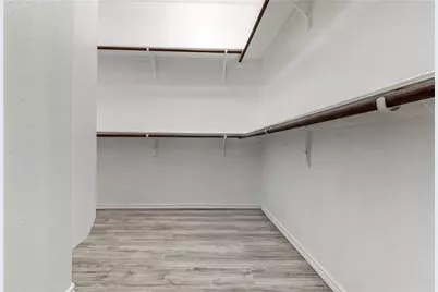 135 Valle Verde Drive, Del Valle, TX 78617 - Photo 18