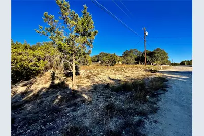 17612 Village Drive, Dripping Springs, TX 78620 - Photo 16