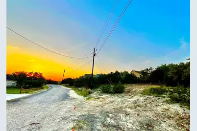 17612 Village Drive, Dripping Springs, TX 78620 - Photo 2