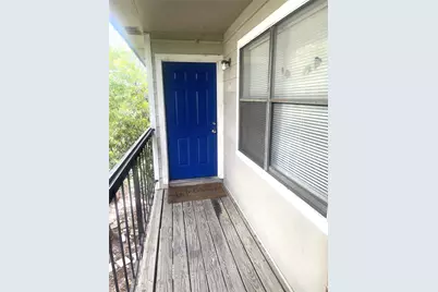 2005 West Loop #D-1, Austin, TX 78758 - Photo 2