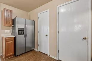 12705 St Mary Dr, Manor, TX 78653 - Photo 12