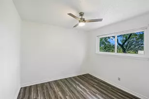 526 Cutty Trail, Lakeway, TX 78734 - Photo 8