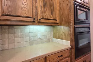 1121 Gabriel Ln, Fort Worth, TX 76116 - Photo 14
