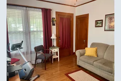 592 E Hempstead, Giddings, TX 78942 - Photo 18