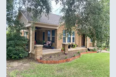 592 E Hempstead, Giddings, TX 78942 - Photo 22