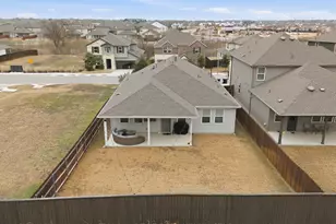 203 Stinchcomb Rd, Hutto, TX 78634 - Photo 28