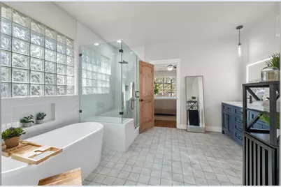 22008 Briarcliff Drive, Briarcliff, TX 78669 - Photo 20