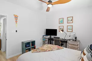 203 E 31st St, Austin, TX 78705 - Photo 18