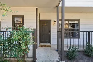 203 E 31st St, Austin, TX 78705 - Photo 4