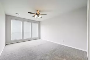 221 Banyon Dr, Liberty Hill, TX 78642 - Photo 4