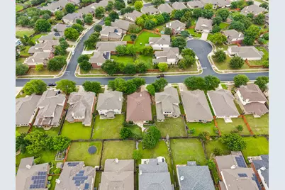 18708 Wind Valley Way, Pflugerville, TX 78660 - Photo 36