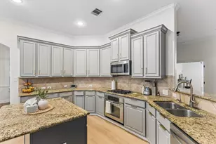 18708 Wind Valley Way, Pflugerville, TX 78660 - Photo 12