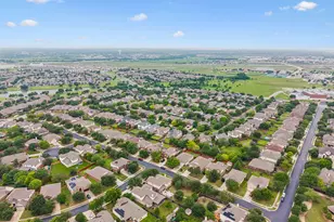 18708 Wind Valley Way, Pflugerville, TX 78660 - Photo 34