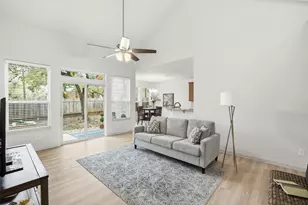 2410 S Great Oaks Dr S, Round Rock, TX 78681 - Photo 4