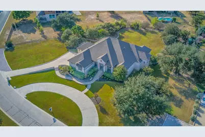 205 Standing Oak Drive, Georgetown, TX 78633 - Photo 38