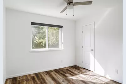 6101 London Drive, Austin, TX 78745 - Photo 24