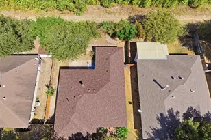 409 Kathleen Ln, Leander, TX 78641 - Photo 32