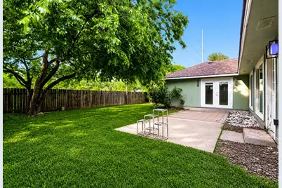 409 Kathleen Lane, Leander, TX 78641 - Photo 2