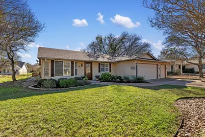 109 Vandeventer Drive, Burnet, TX 78611 - Photo 2