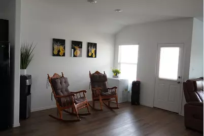 231 Milliner Loop, Hutto, TX 78634 - Photo 6