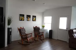 231 Milliner Loop, Hutto, TX 78634 - Photo 6