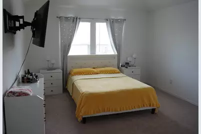 231 Milliner Loop, Hutto, TX 78634 - Photo 8