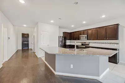 405 Farm Creek Drive, Hutto, TX 78634 - Photo 8