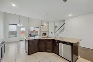 405 Farm Creek Dr, Hutto, TX 78634 - Photo 12