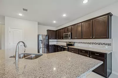 405 Farm Creek Drive, Hutto, TX 78634 - Photo 10