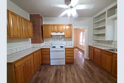 606 Mesquite Street, Bastrop, TX 78602 - Photo 6